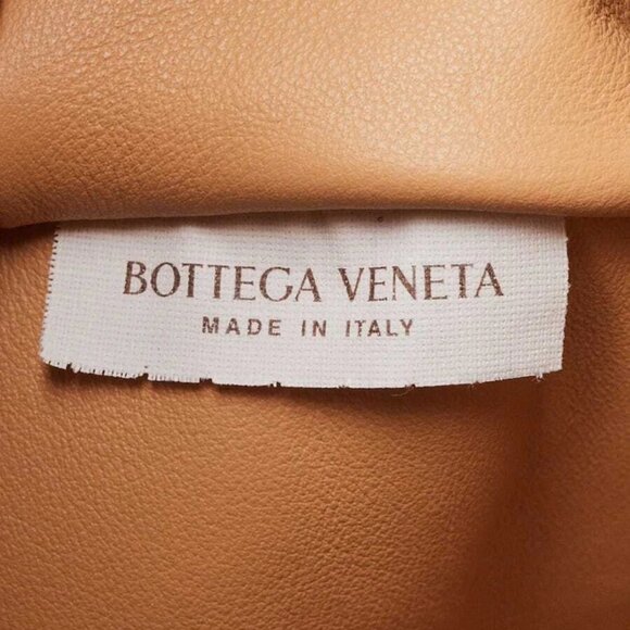 Bottega Veneta Beige Smooth Nappa Leather Beak Flap Bag - Picture 4 of 12